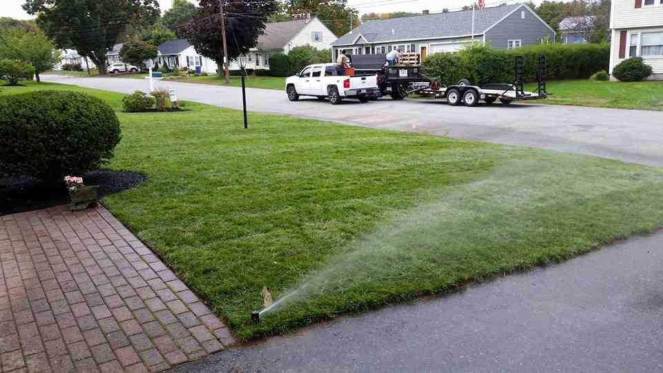 Best Lawn Sprinklers on the Market: Features & Benefits