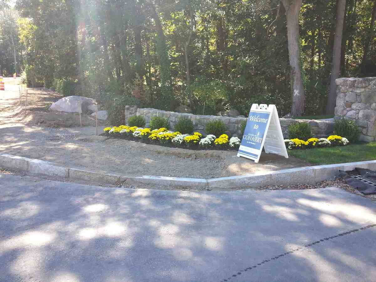 Bedding Down: Top-Rated Flower Bed Installation Services in Your Area