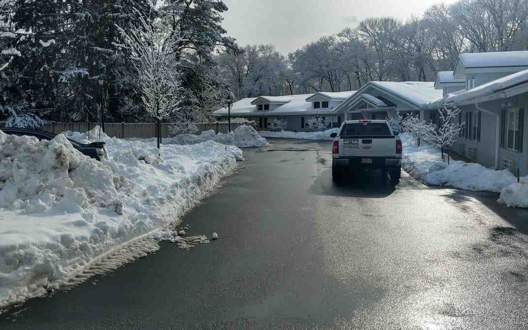 Burlington MA Snow Removal Services to Keep Your Driveway Clear